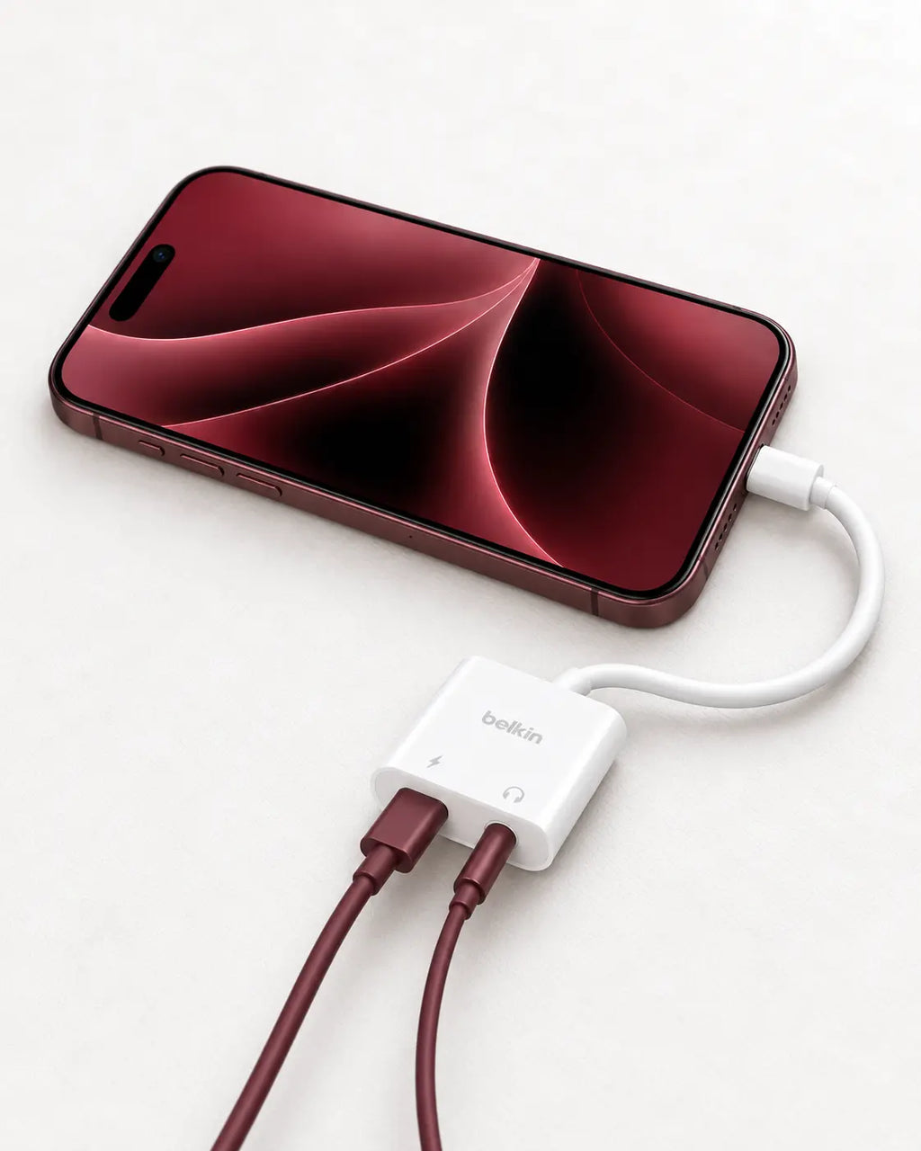 Belkin RockStar Beyaz 3.5mm Ses + USB-C Şarj Adaptörü
